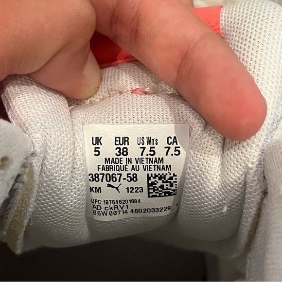 Colorful Puma 7.5 Women’s Sneakers Pink Purple White Orange Pastel Bright - Picture 6 of 6